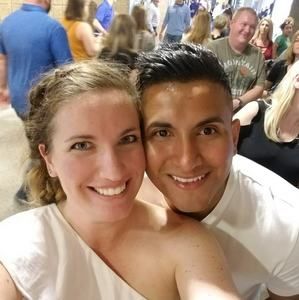 Meet your Posher, Robin